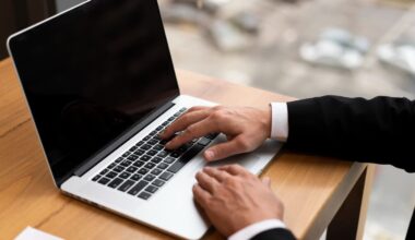 acusado e denunciado